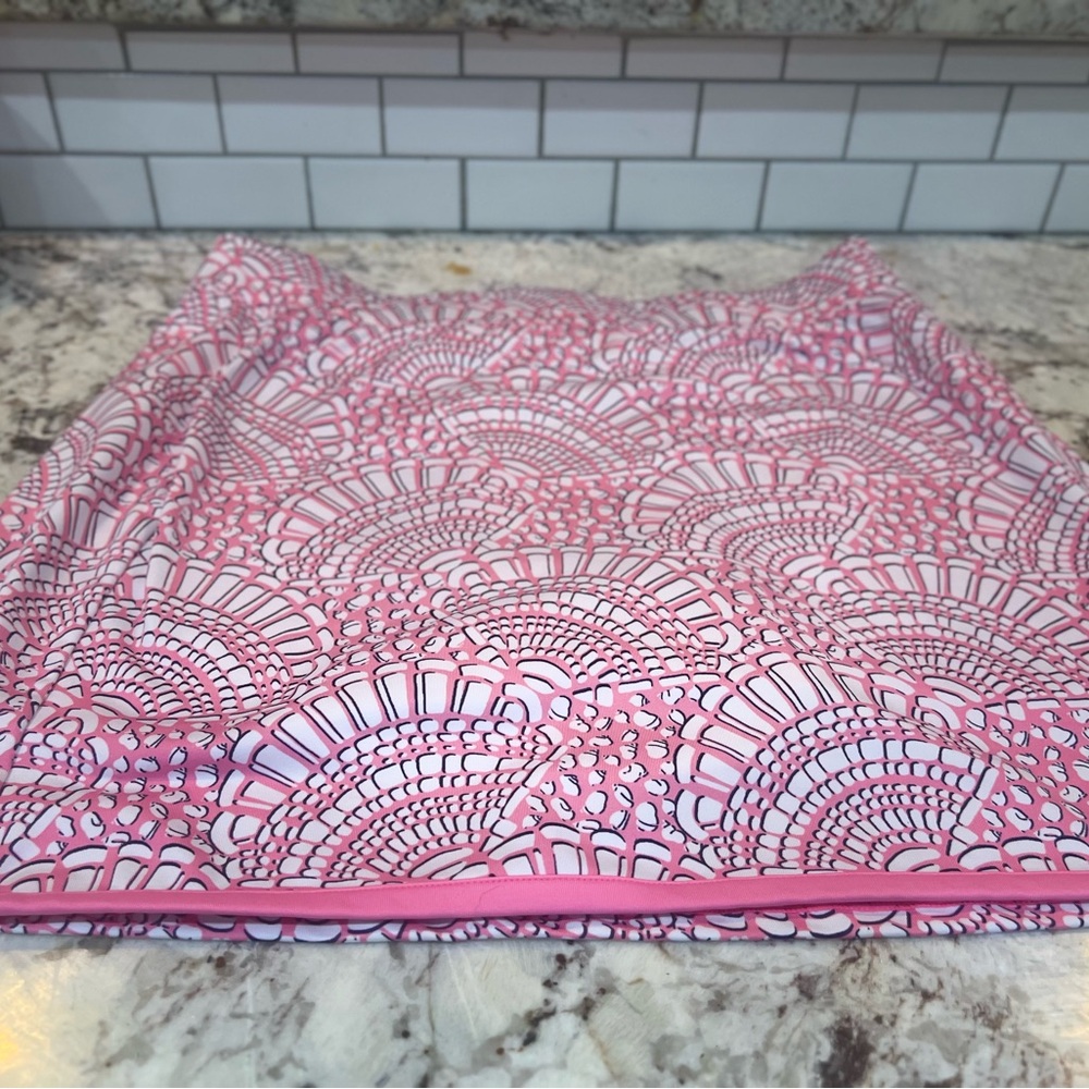 Crown & Ivy Pink and White Patterned Skirt